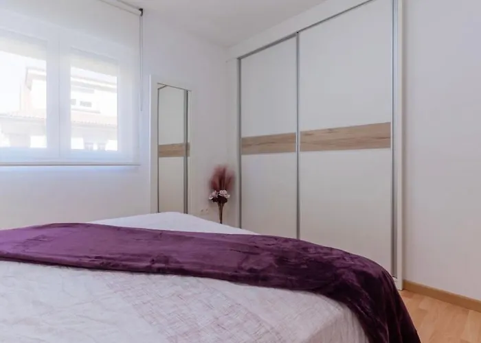 Tira Apartmán Finisterre